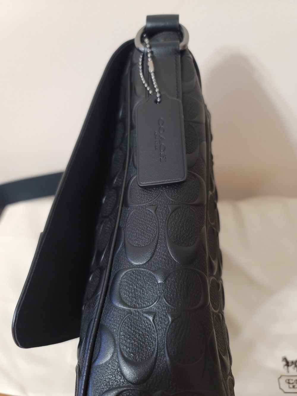 Coach Men's Black Signature Messenger Bag NWOT - Picture 6 of 16